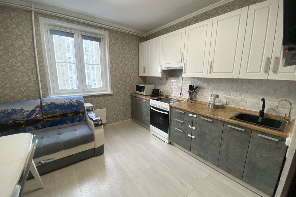 Продаётся 1-комнатная квартира, 37 м²