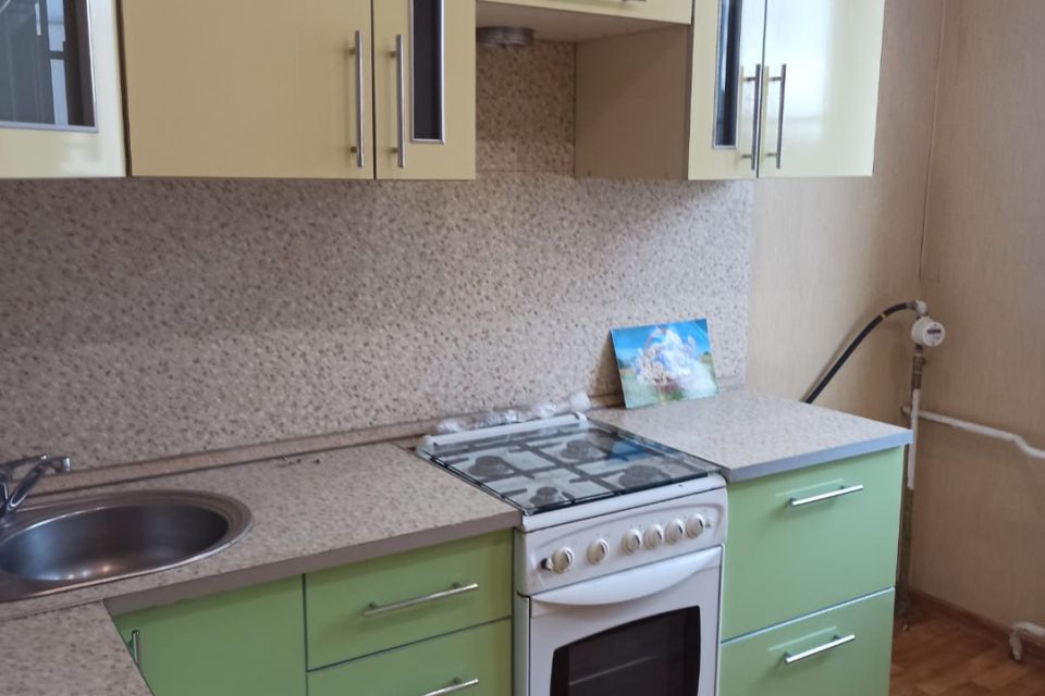 Продаётся 2-комнатная квартира, 50.7 м²