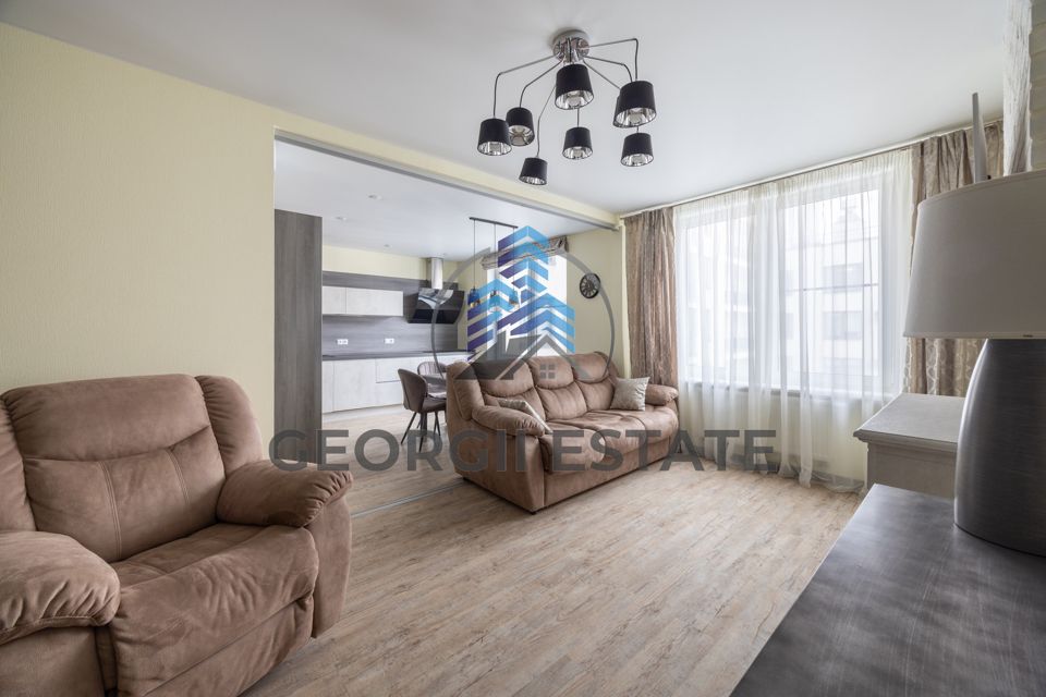 Продаётся 3-комнатная квартира, 108.4 м²