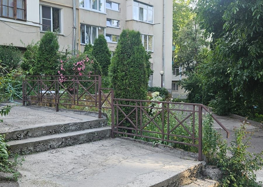 Продаётся 2-комнатная квартира, 50 м²