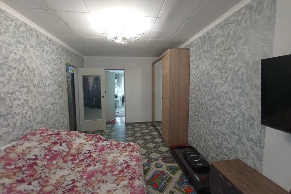Продаётся 2-комнатная квартира, 43.8 м²