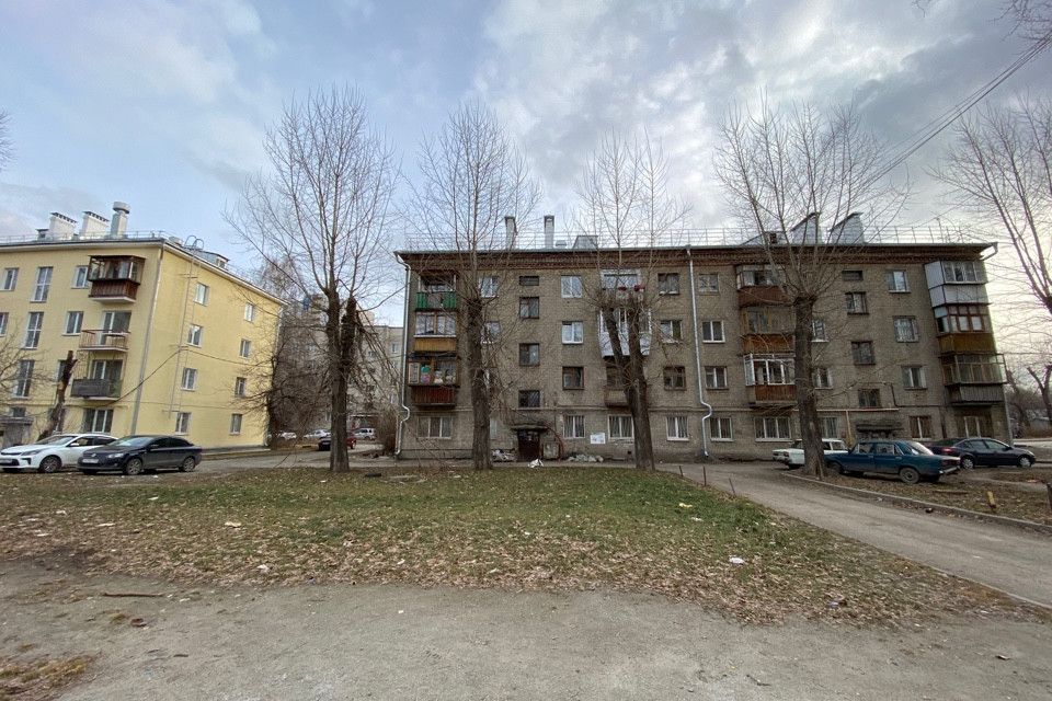 Продаётся 2-комнатная квартира, 40.7 м²