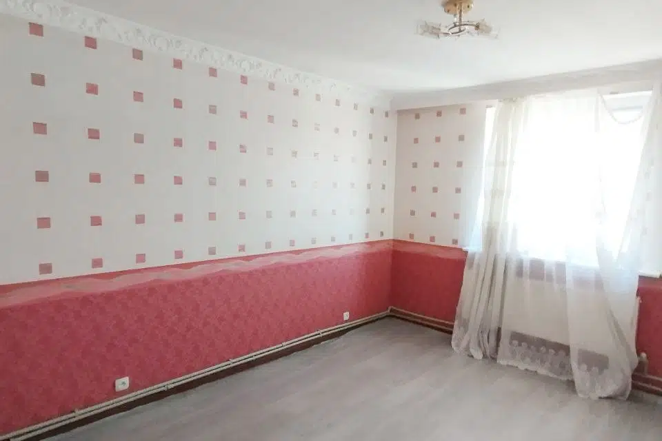 Продаётся 3-этажный дом, 140 м²