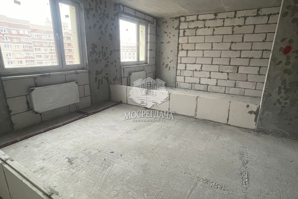 Продаётся 2-комнатная квартира, 56.3 м²