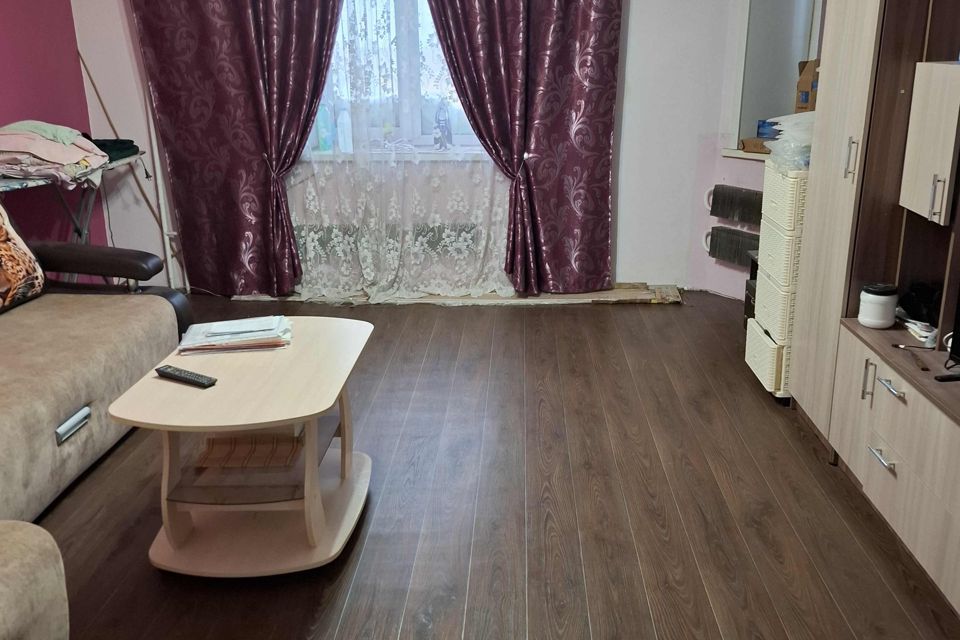 Продаётся 2-комнатная квартира, 62.2 м²
