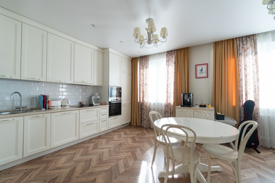 Продаётся 3-комнатная квартира, 78.5 м²