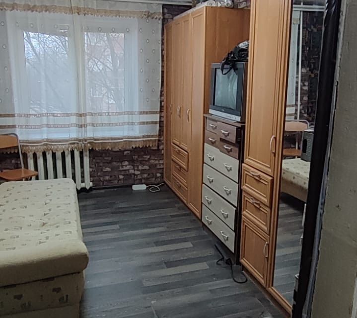 Сдаётся комната в 4-комн. квартире, 18 м²