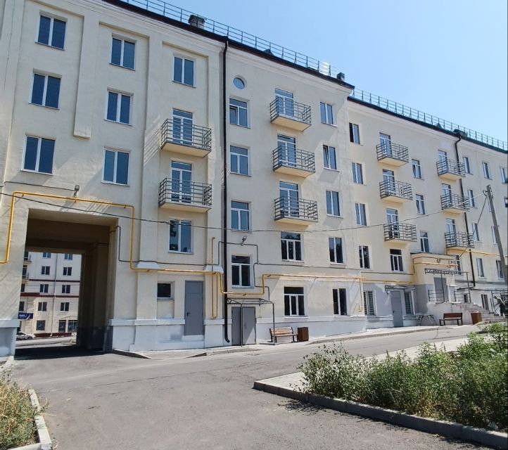 Продаётся 3-комнатная квартира, 74 м²