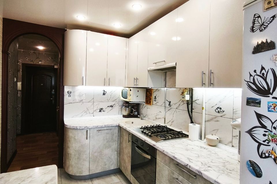 Продаётся 3-комнатная квартира, 62.8 м²