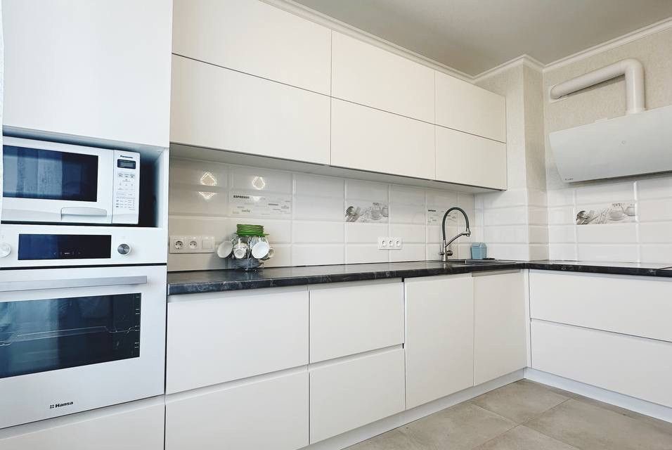 Продаётся 2-комнатная квартира, 61.2 м²