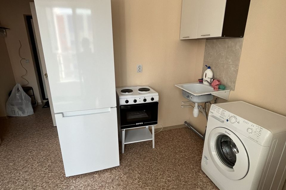 Сдаётся 1-комнатная квартира, 37 м²