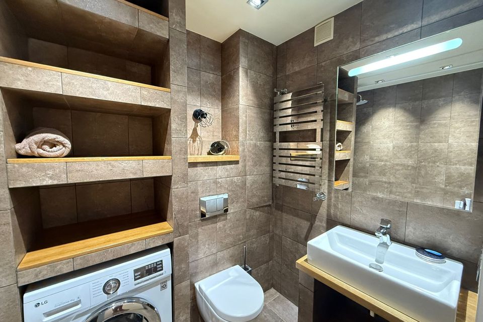 Продаётся 1-комнатная квартира, 42.1 м²