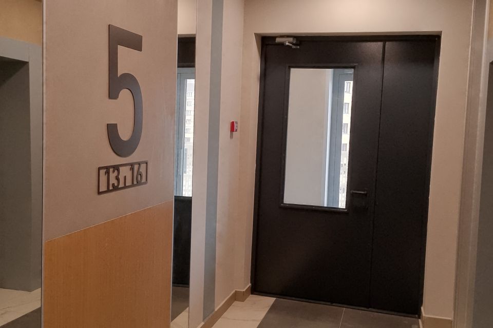 Продаётся 2-комнатная квартира, 65 м²