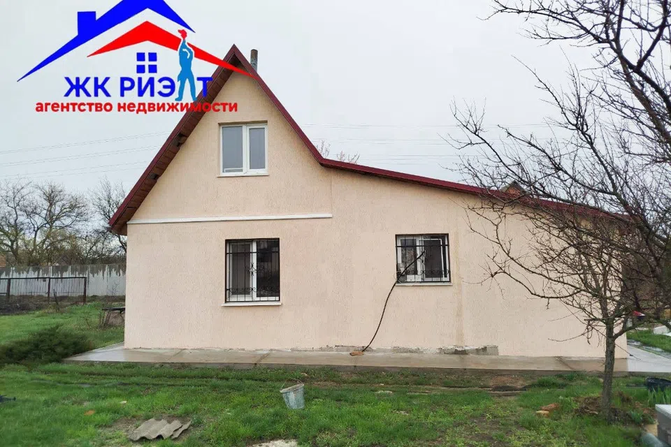 Продаётся 2-этажный дом, 60 м²