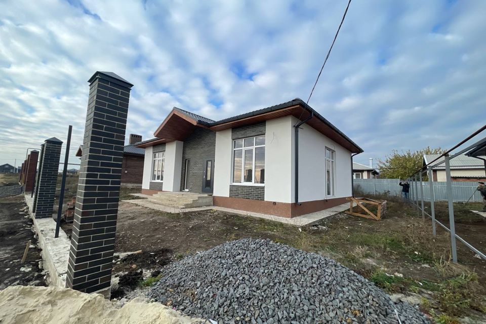 Продаётся 1-этажный дом, 110 м²