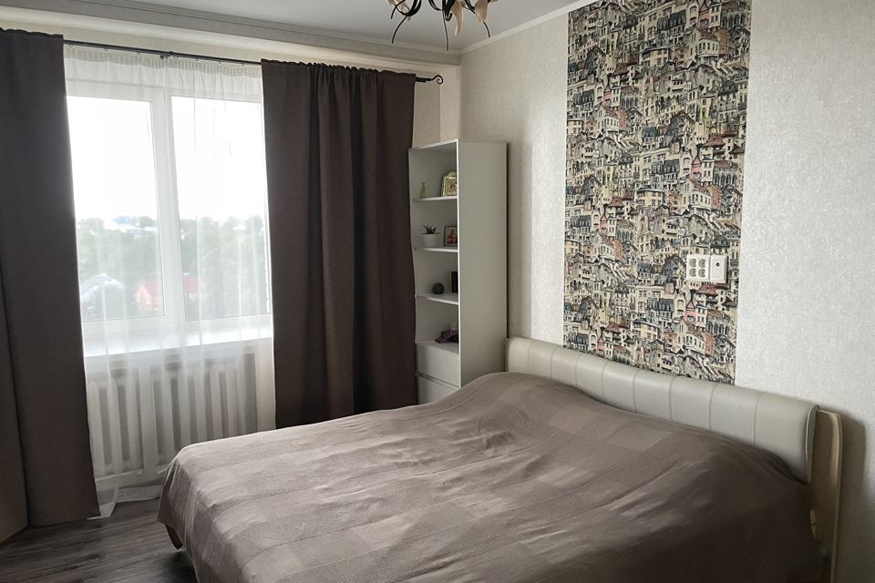 Сдаётся 3-комнатная квартира, 98 м²