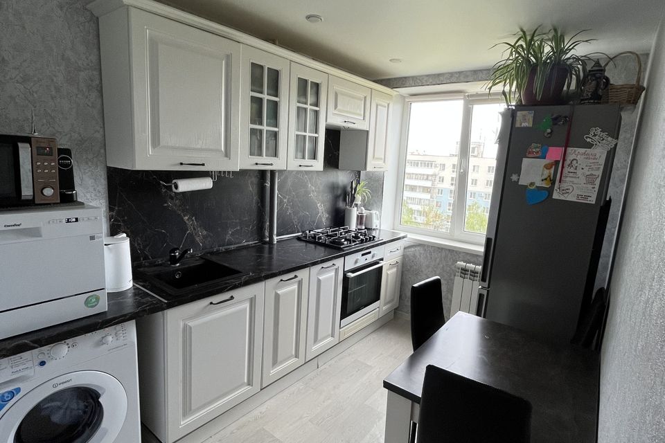 Продаётся 3-комнатная квартира, 60 м²