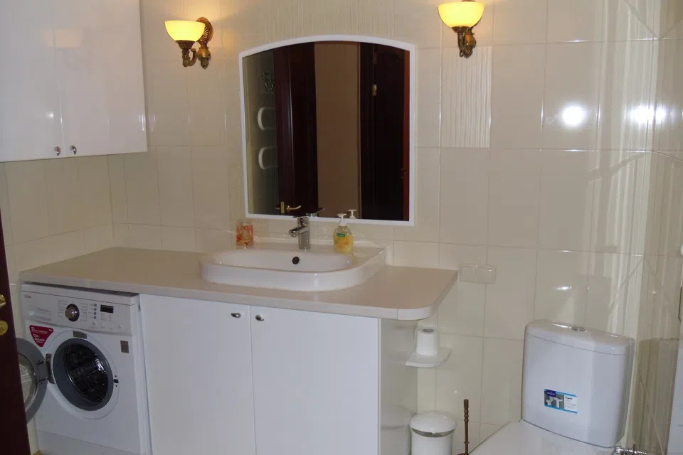 Продаётся 2-комнатная квартира, 56 м²
