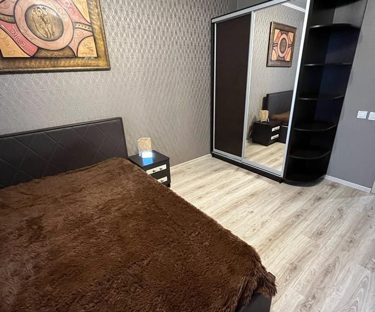 Продаётся 2-комнатная квартира, 63.4 м²
