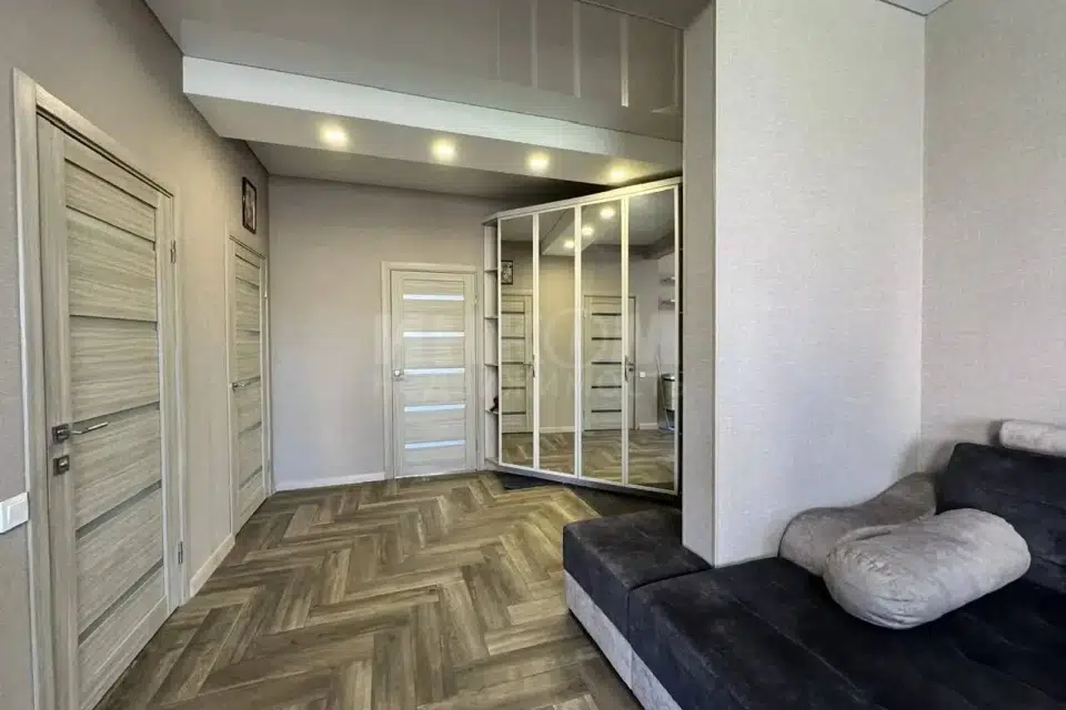 Продаётся 3-комнатная квартира, 91 м²