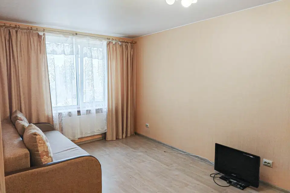 Продаётся 1-комнатная квартира, 35.9 м²