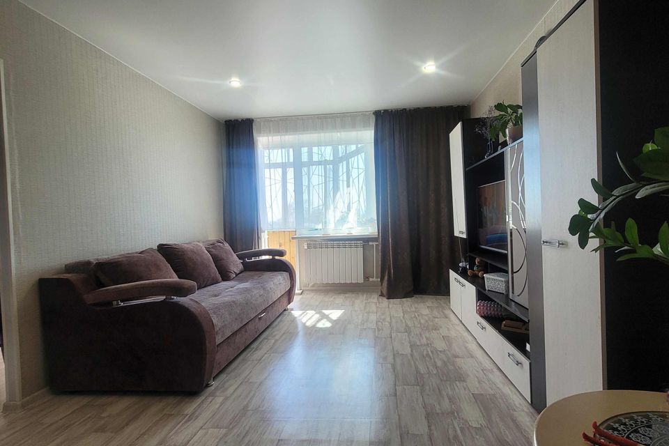 Продаётся 1-комнатная квартира, 37.6 м²