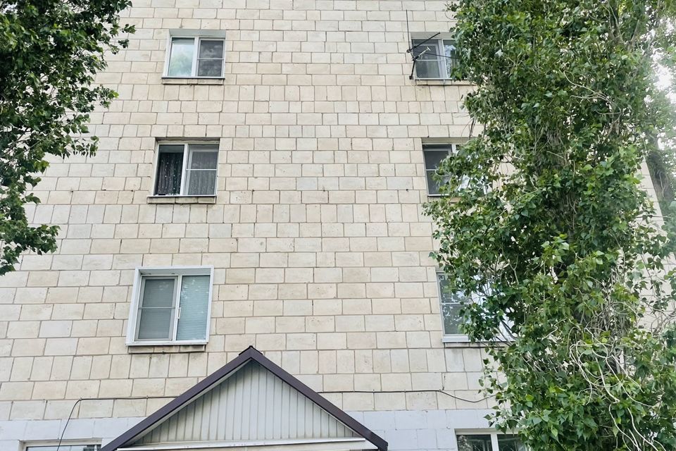 Продаётся 3-комнатная квартира, 54.9 м²