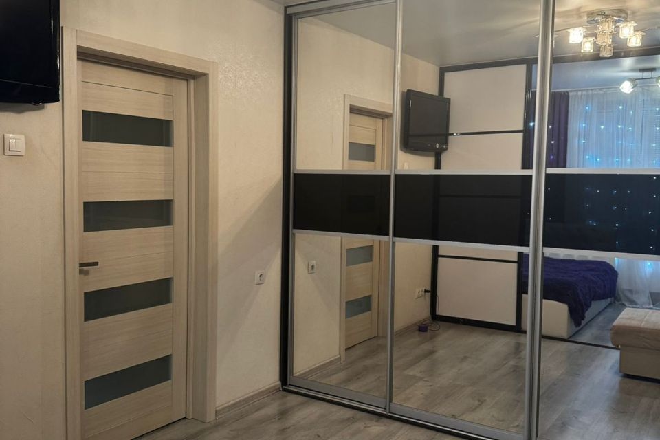 Продаётся 1-комнатная квартира, 37.7 м²