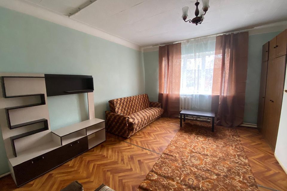 Продаётся 1-комнатная квартира, 32 м²