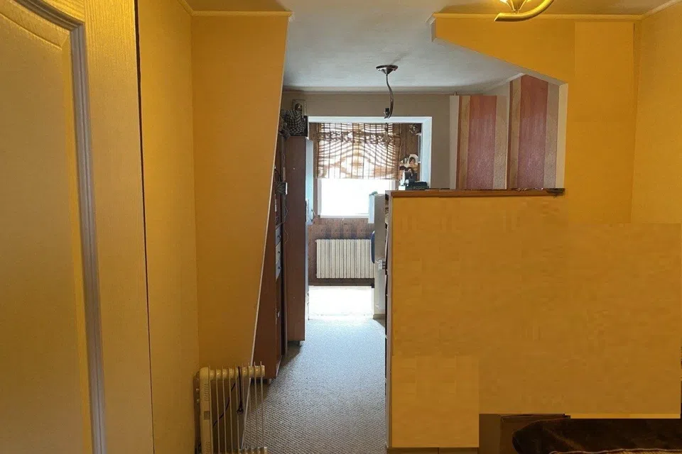 Продаётся 3-комнатная квартира, 60.3 м²