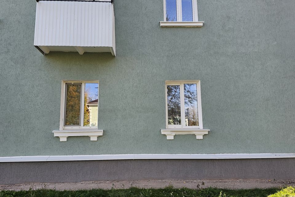 Продаётся 3-комнатная квартира, 61.4 м²