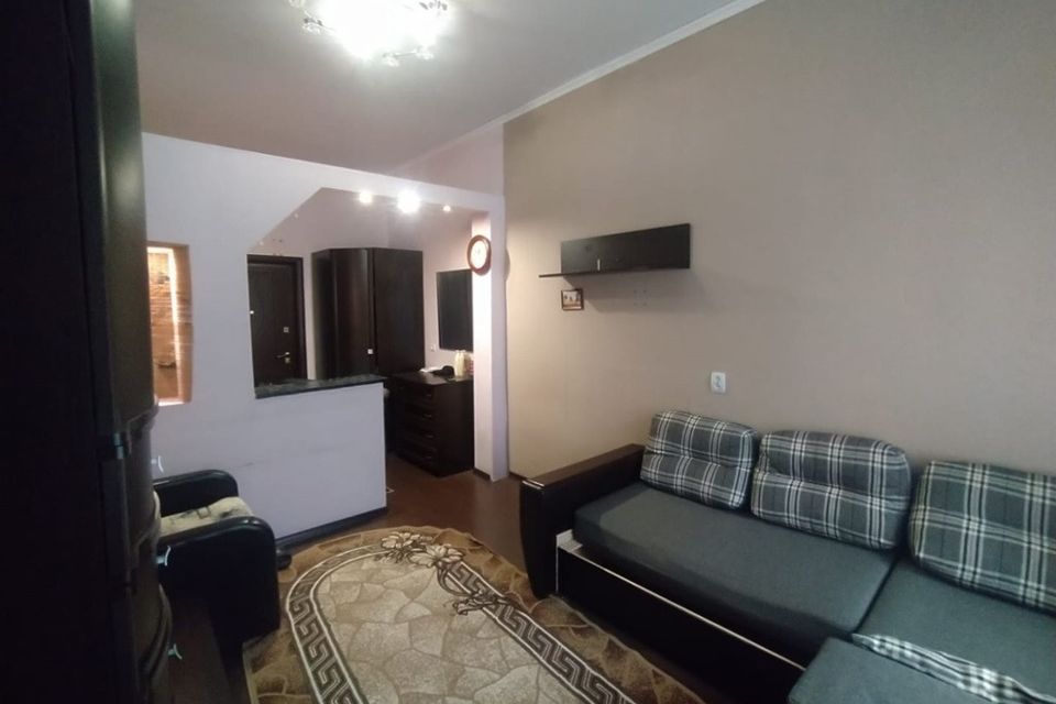 Продаётся комната в 5-комн. квартире, 18.7 м²