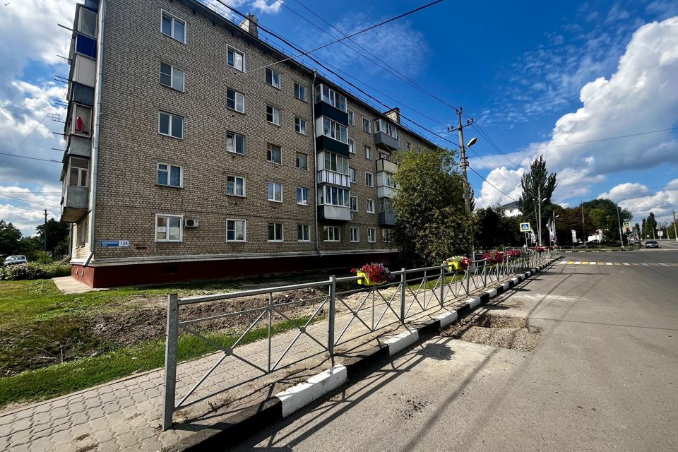 Продаётся 2-комнатная квартира, 41.2 м²