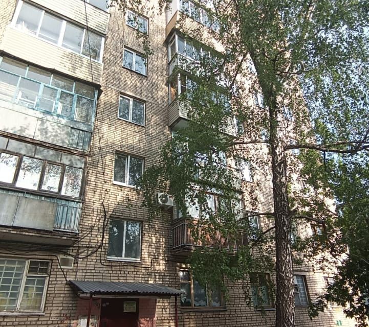 Продаётся 3-комнатная квартира, 61.3 м²