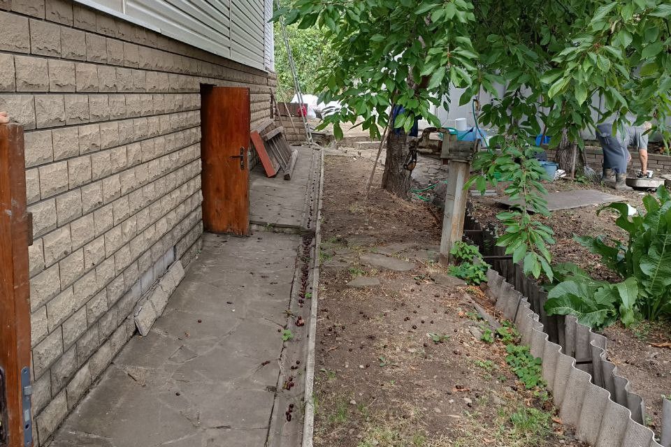 Продаётся 1-этажный дом, 100 м²