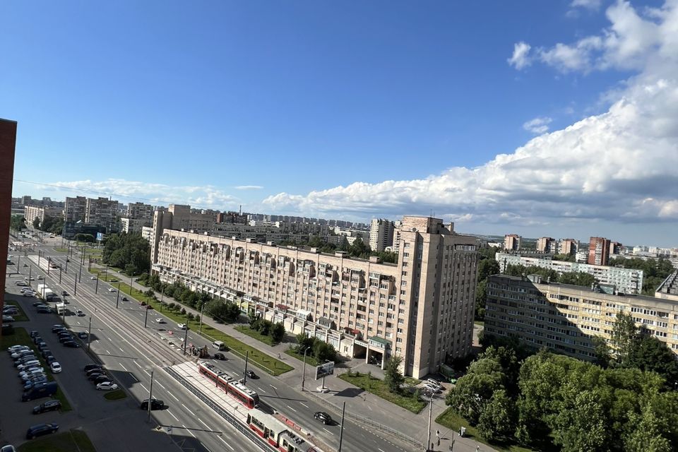Продаётся 3-комнатная квартира, 114 м²