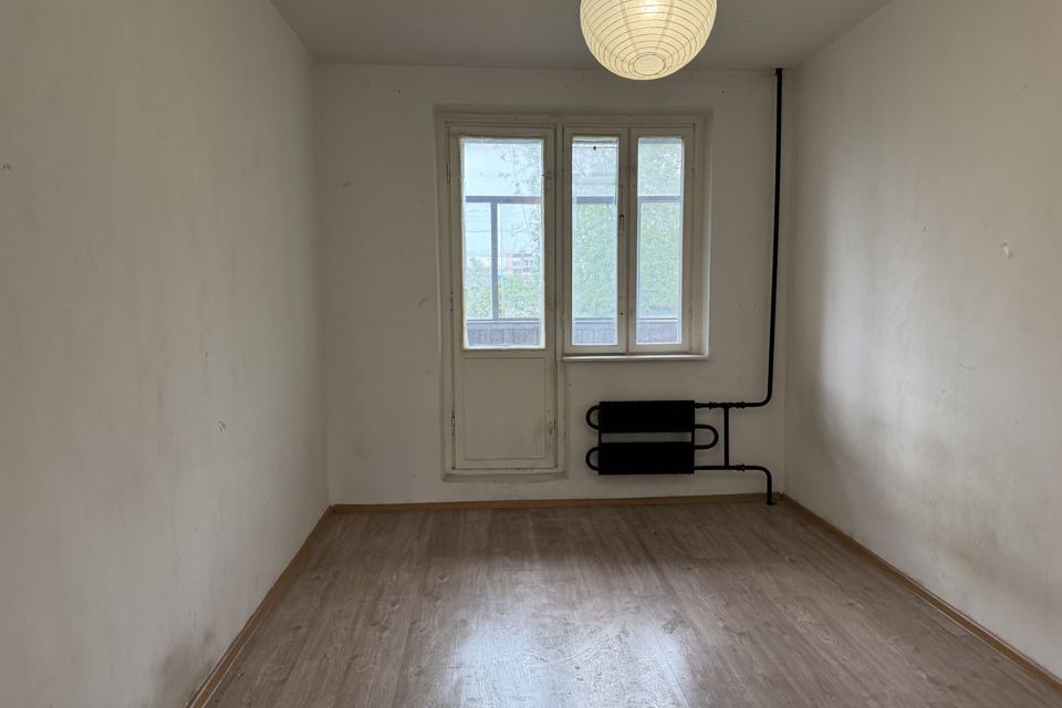 Продаётся 4-комнатная квартира, 78.2 м²