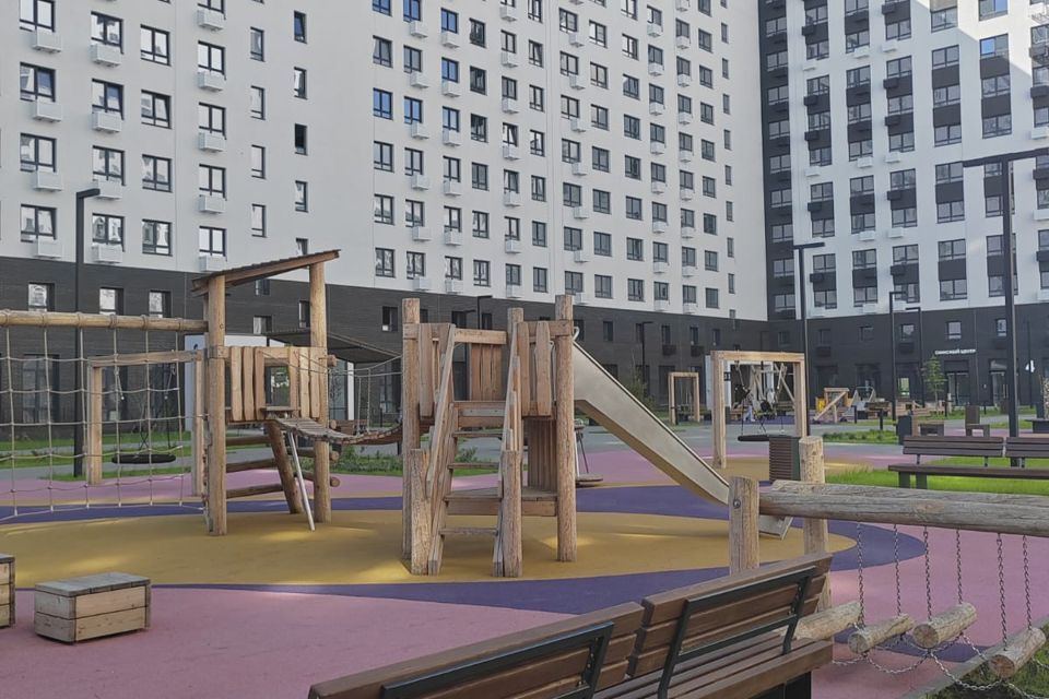 Продаётся 2-комнатная квартира, 53 м²