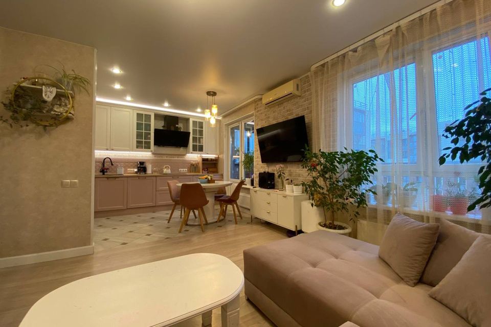 Продаётся 2-комнатная квартира, 75.3 м²