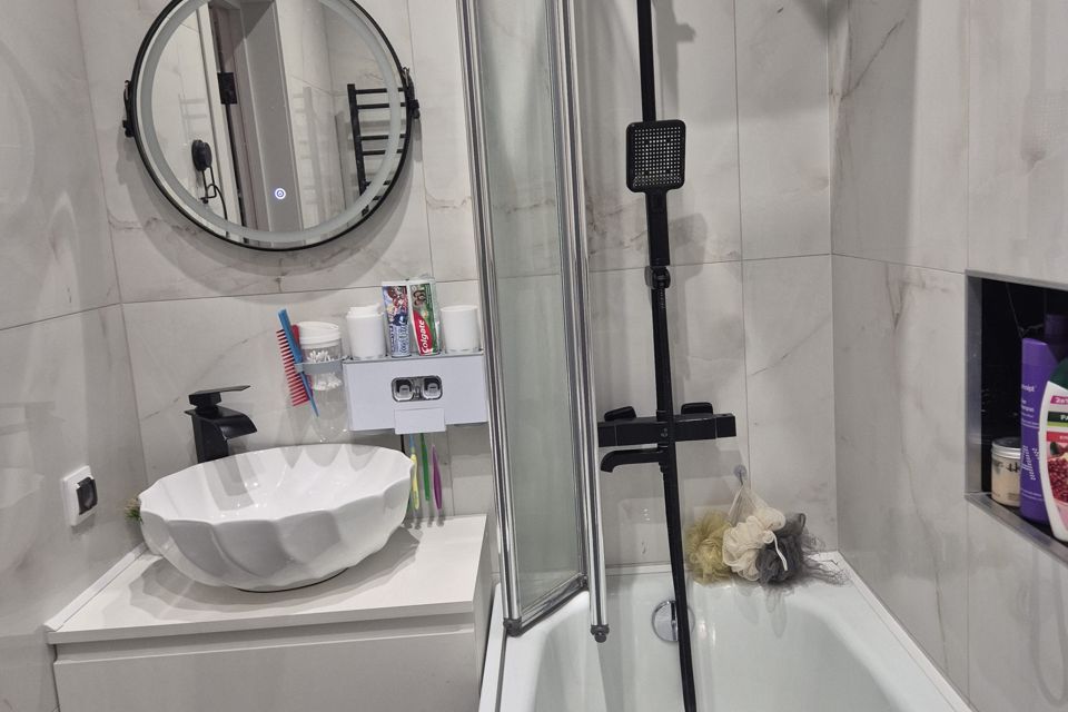 Продаётся 2-комнатная квартира, 55.6 м²