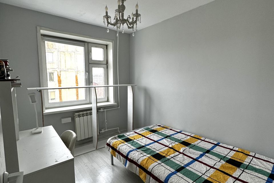 Продаётся 4-комнатная квартира, 71.6 м²