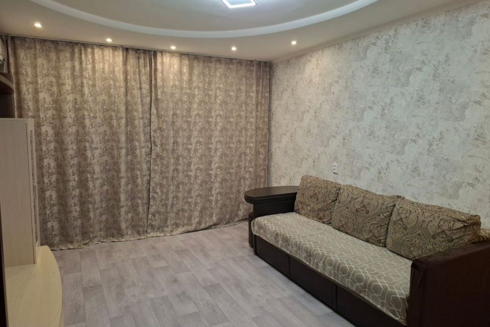 Сдаётся 2-комнатная квартира, 53 м²
