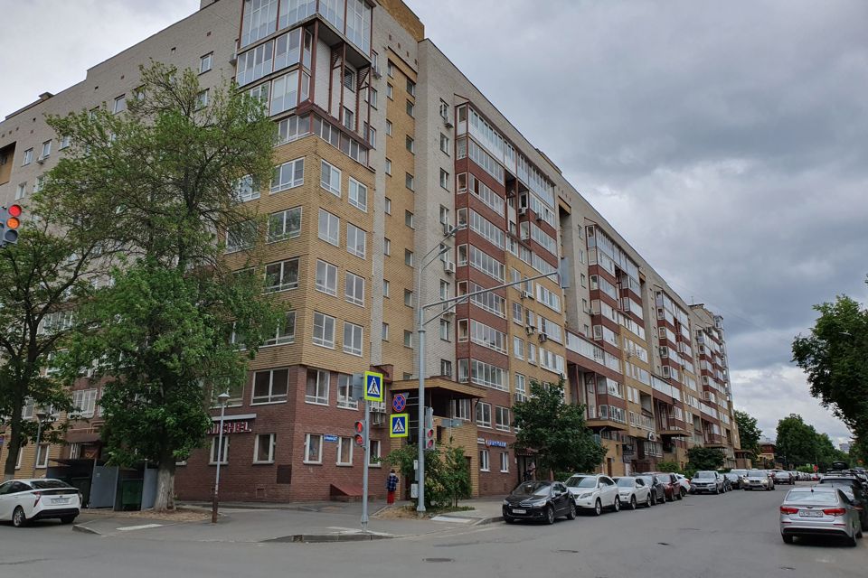 Продаётся 2-комнатная квартира, 62 м²