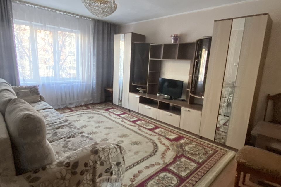 Продаётся 3-комнатная квартира, 55 м²