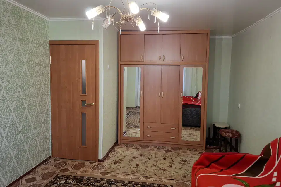 Продаётся 1-комнатная квартира, 35.2 м²