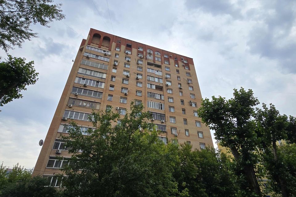 Продаётся 1-комнатная квартира, 39.9 м²