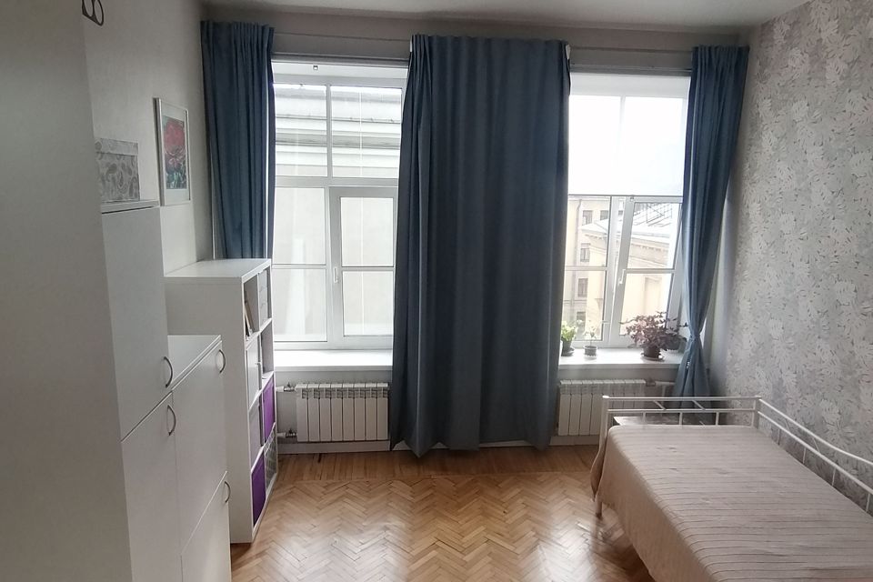 Продаётся комната в 4-комн. квартире, 23.6 м²
