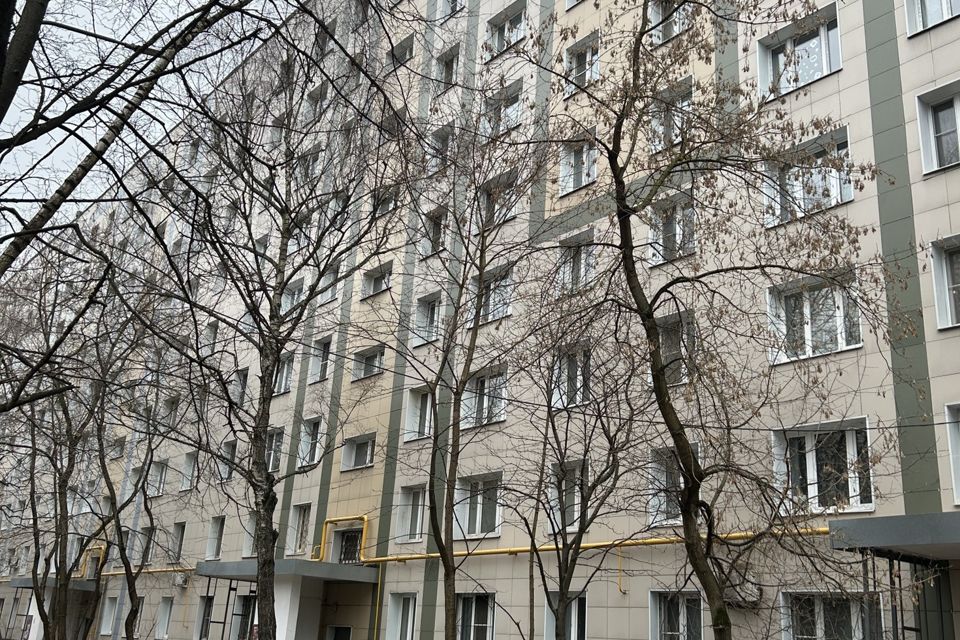 Продаётся комната в 3-комн. квартире, 9.6 м²