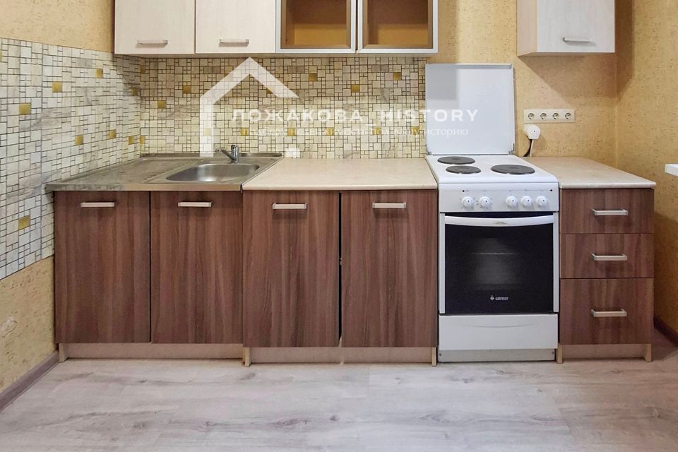 Продаётся 1-комнатная квартира, 37.8 м²