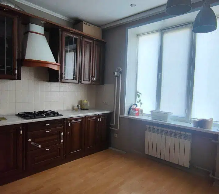 Продаётся 1-комнатная квартира, 38 м²
